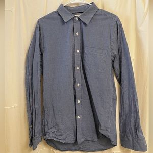 Long sleeve dress shirt